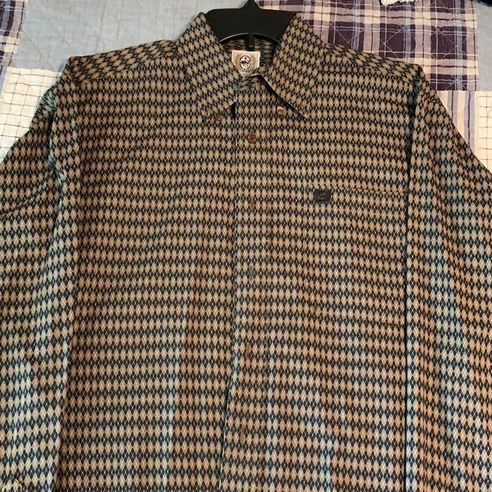 Men’s Conch Button Down Shirt
